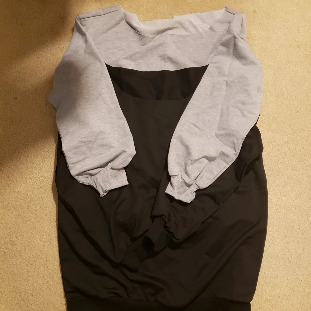 SHEIN Gray and Black Long Light Weight Off The shoulder Sweatshirts - Picture 2 of 3